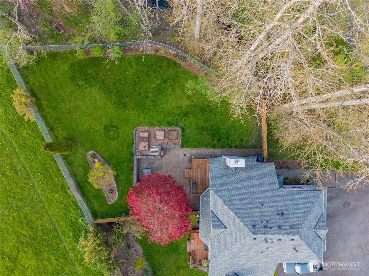 19906 28th Avenue W #B, Lynnwood, WA 98036