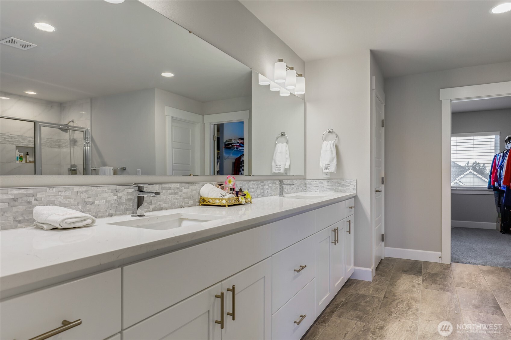 6211 232nd Avenue E, Buckley, WA 98321