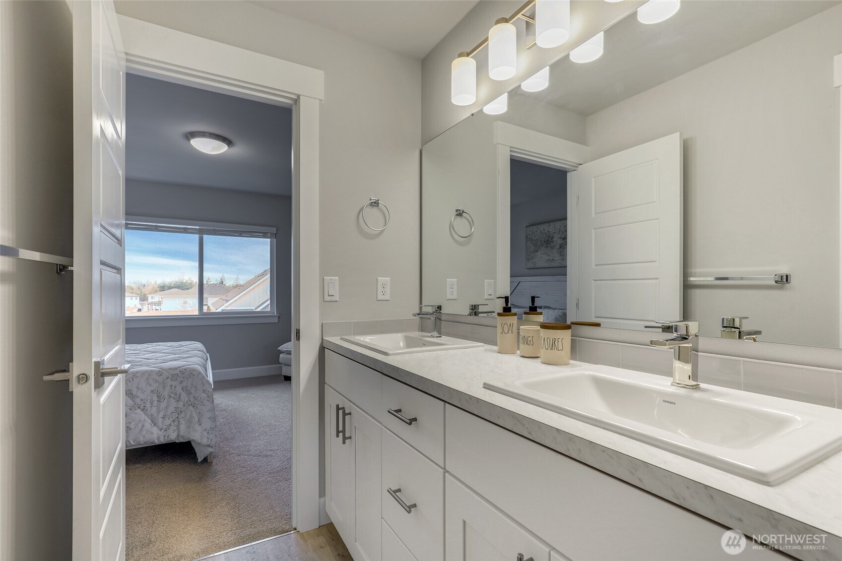 6211 232nd Avenue E, Buckley, WA 98321
