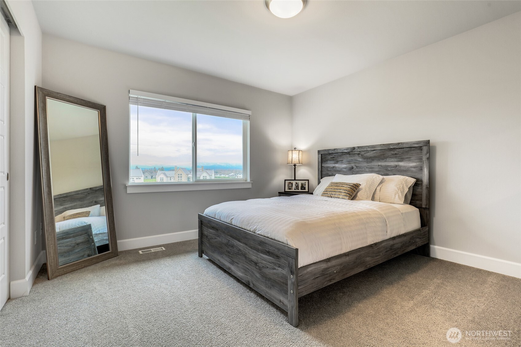 6211 232nd Avenue E, Buckley, WA 98321