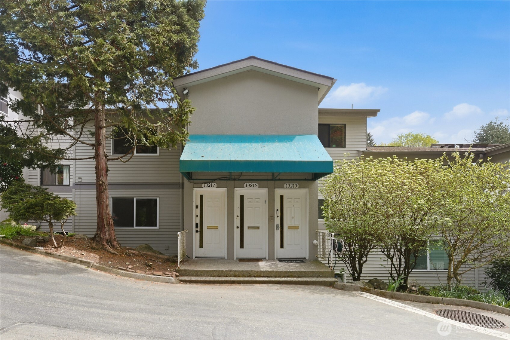 13217 15th Avenue NE #A8, Seattle, WA 98125
