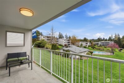 13217 15th Avenue NE #A8, Seattle, WA 98125 - Photo 24