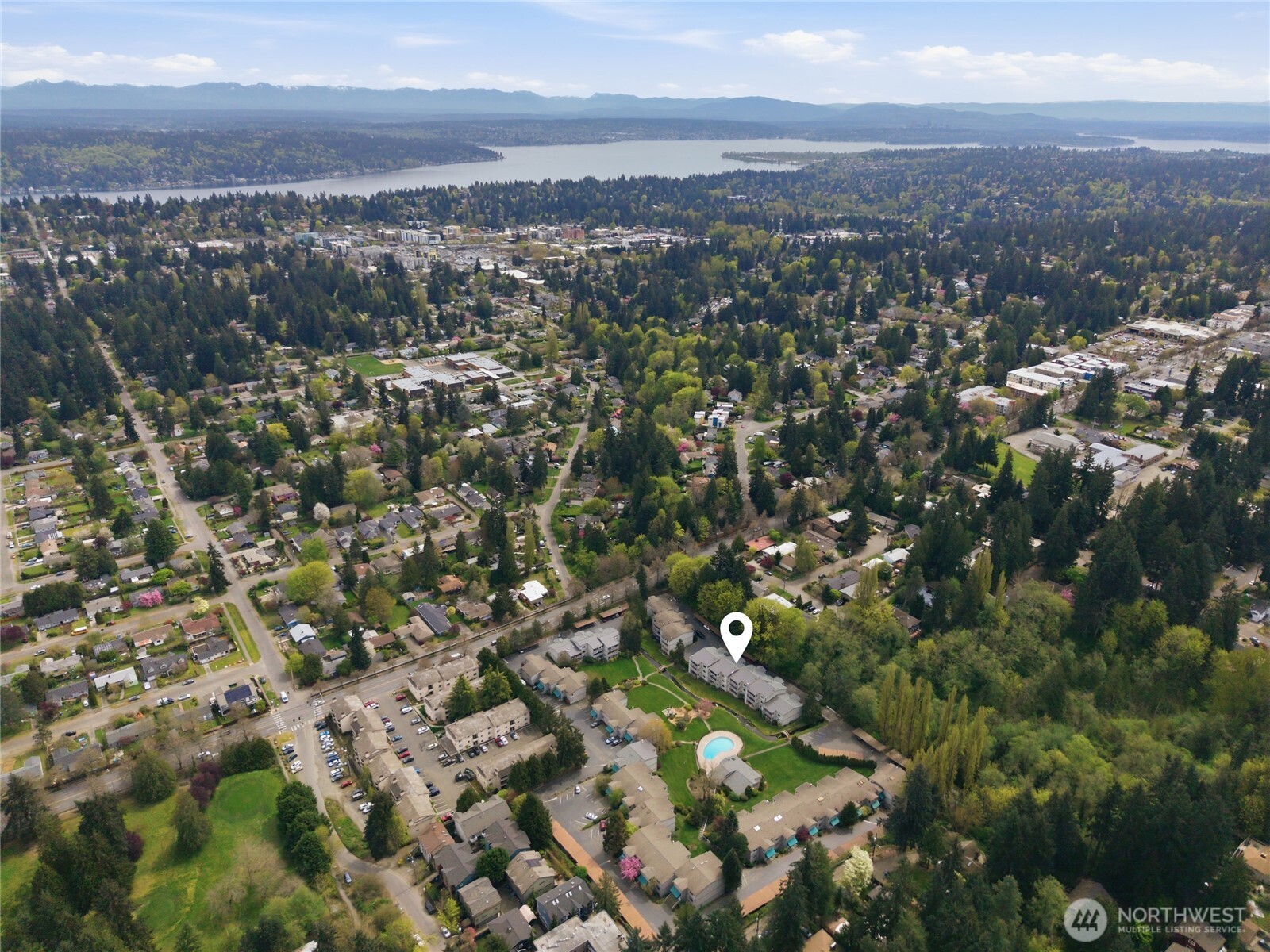 13217 15th Avenue NE #A8, Seattle, WA 98125