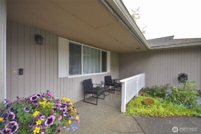 6909 33rd Avenue SW, Lacey, WA 98503 - Photo 4