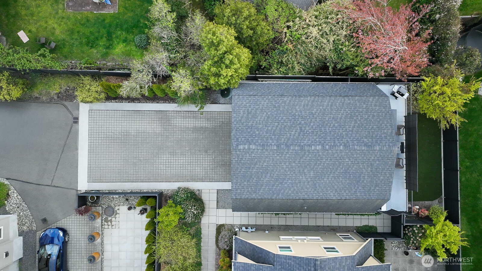 12011 9th Avenue NW #2, Seattle, WA 98177-3436