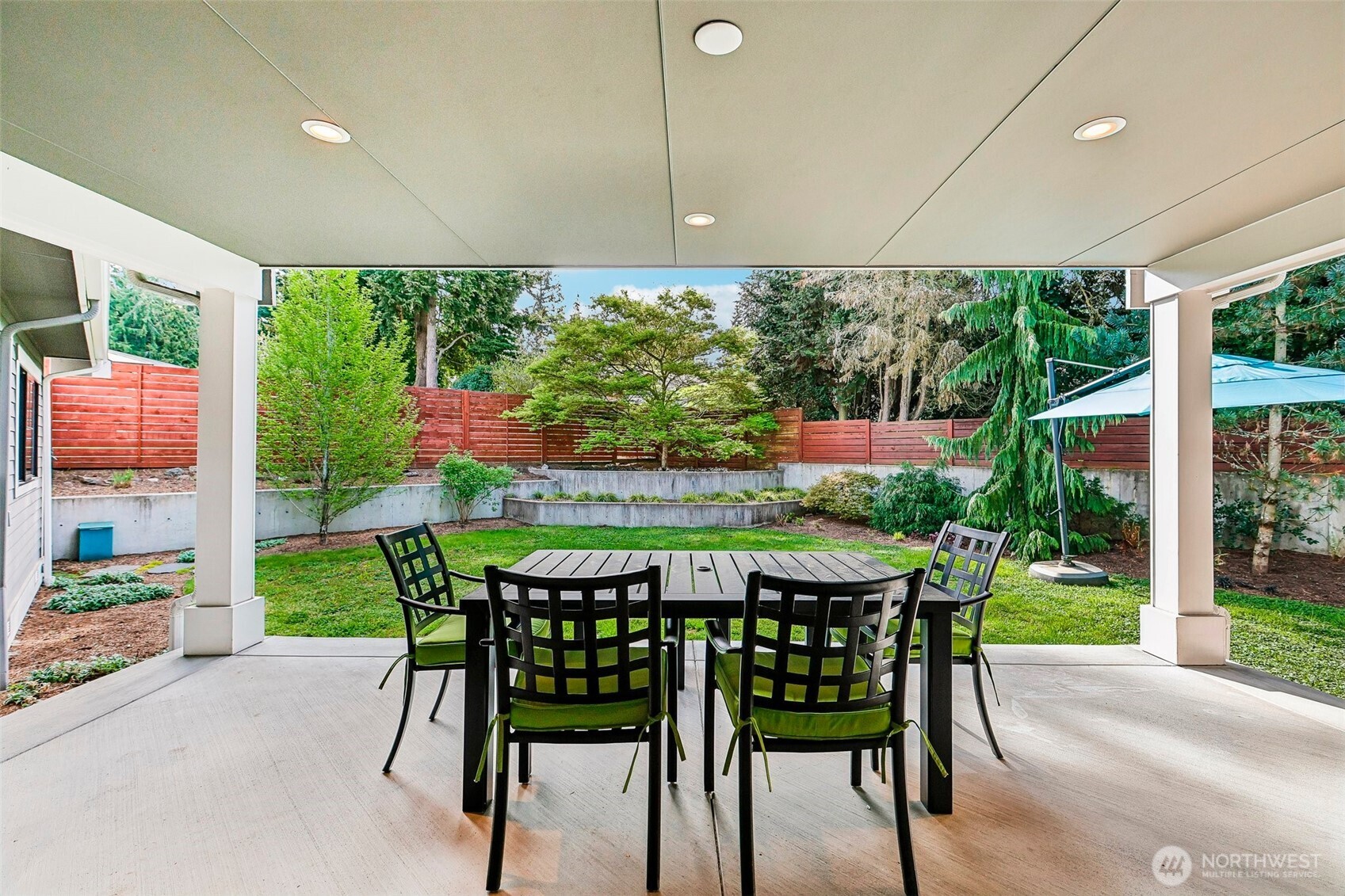 12405 NE 108th Place , Kirkland, WA 98033-4654