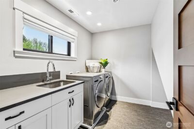 12405 NE 108th Place , Kirkland, WA 98033-4654 - Photo 24