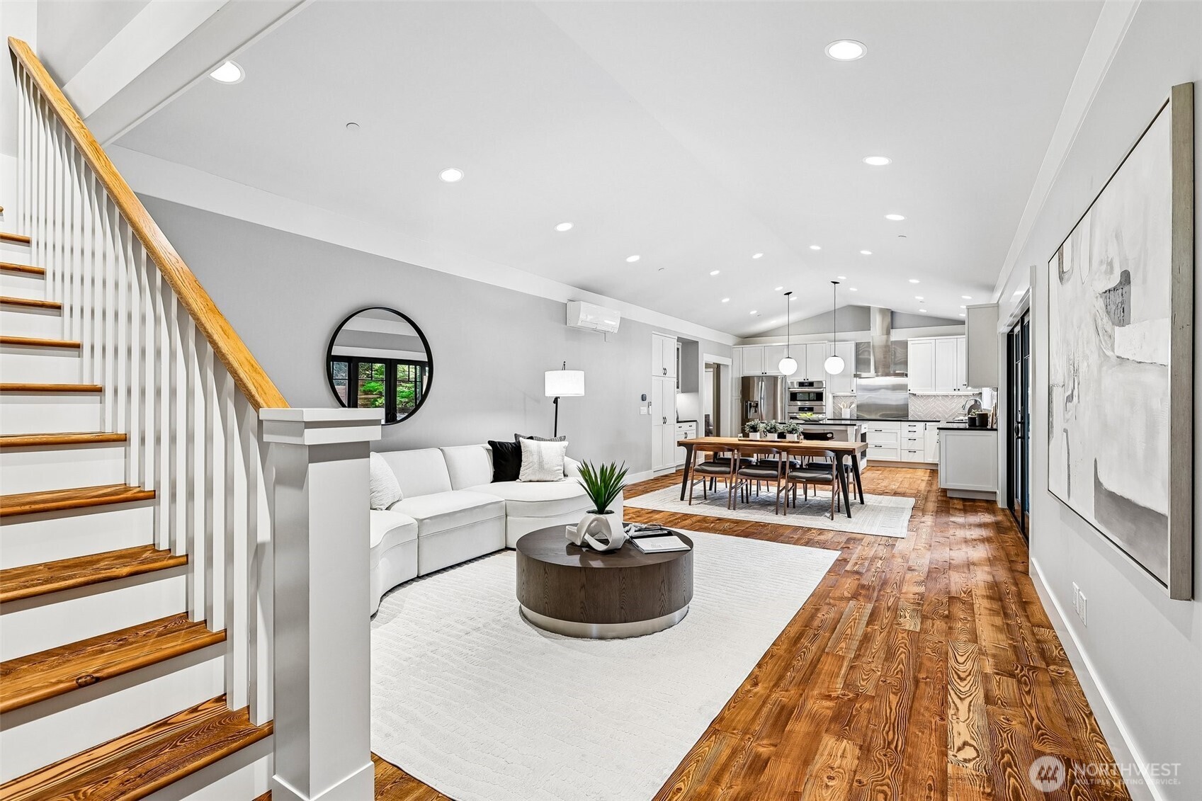 12405 NE 108th Place , Kirkland, WA 98033-4654