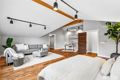 12405 NE 108th Place , Kirkland, WA 98033-4654 - Photo 32