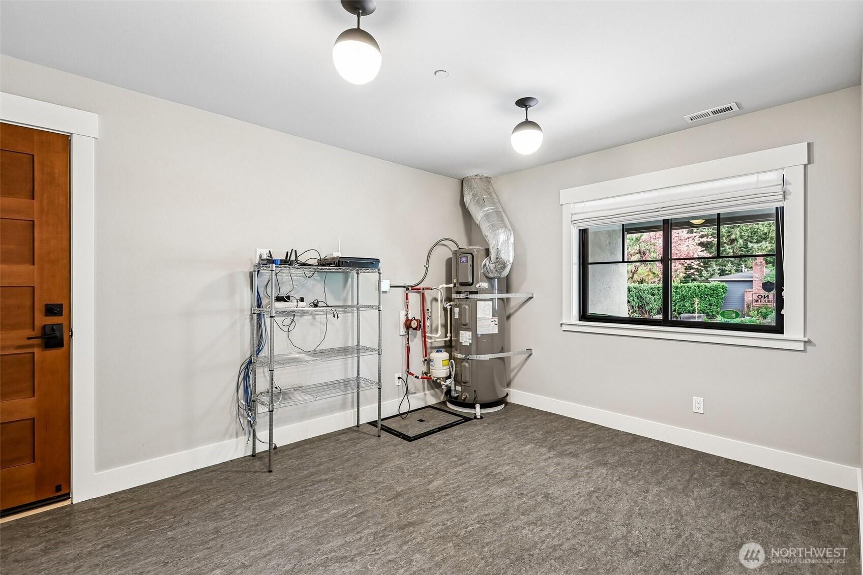 12405 NE 108th Place , Kirkland, WA 98033-4654