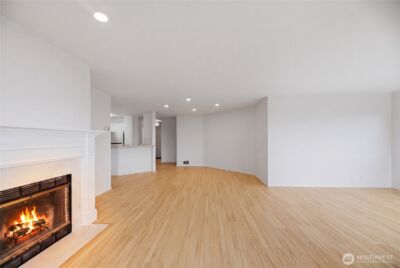 2040 13th Avenue W #13, Seattle, WA 98119 - Photo 10