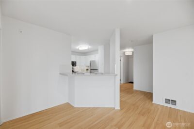 2040 13th Avenue W #13, Seattle, WA 98119 - Photo 11