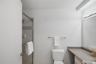 2040 13th Avenue W #13, Seattle, WA 98119 - Photo 23