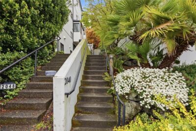 2040 13th Avenue W #13, Seattle, WA 98119 - Photo 33