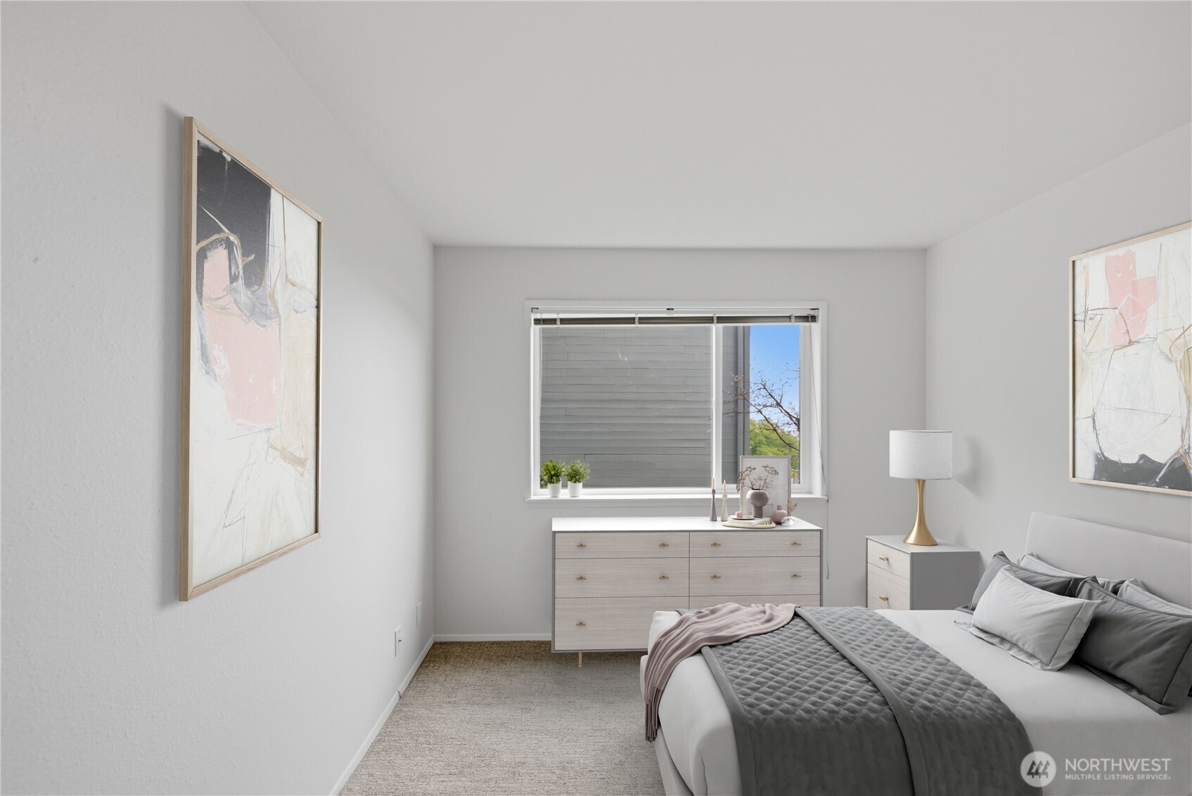 2040 13th Avenue W #13, Seattle, WA 98119
