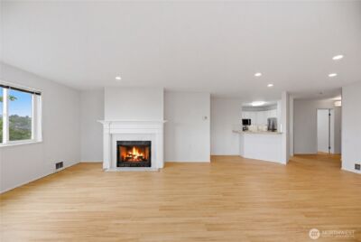 2040 13th Avenue W #13, Seattle, WA 98119 - Photo 8