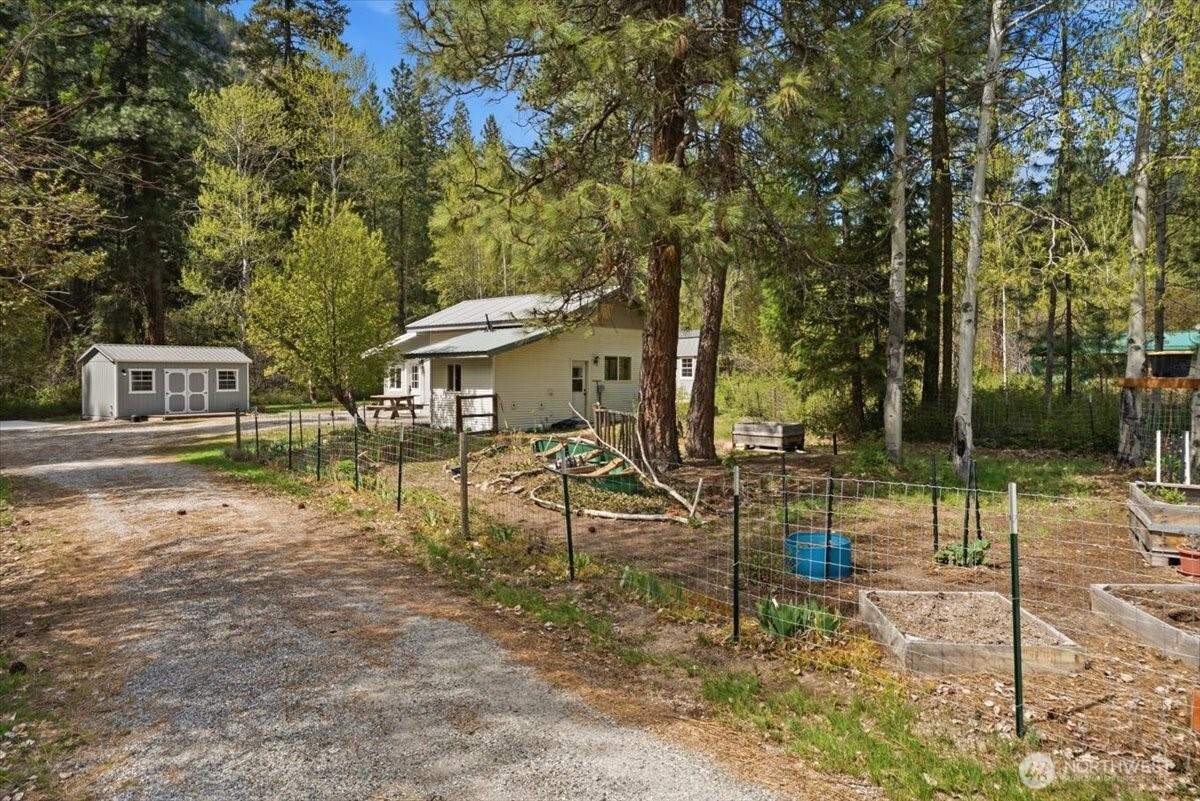 17310 Jenne Drive , Entiat, WA 98822