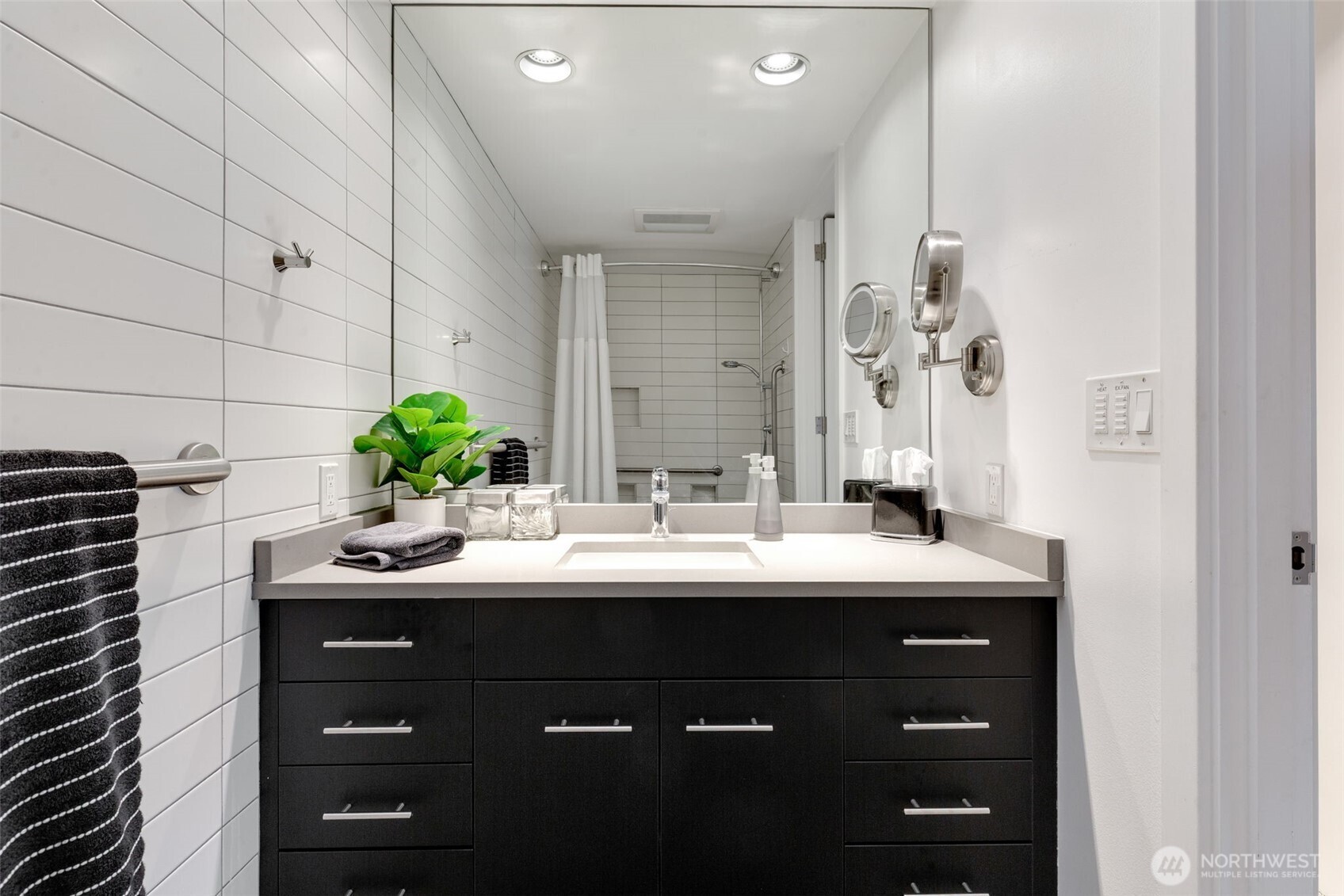 98 Union Street #206, Seattle, WA 98101