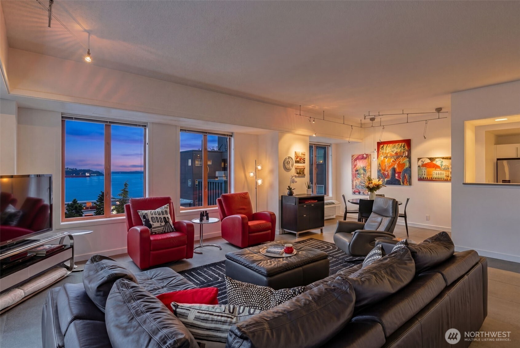 98 Union Street #206, Seattle, WA 98101
