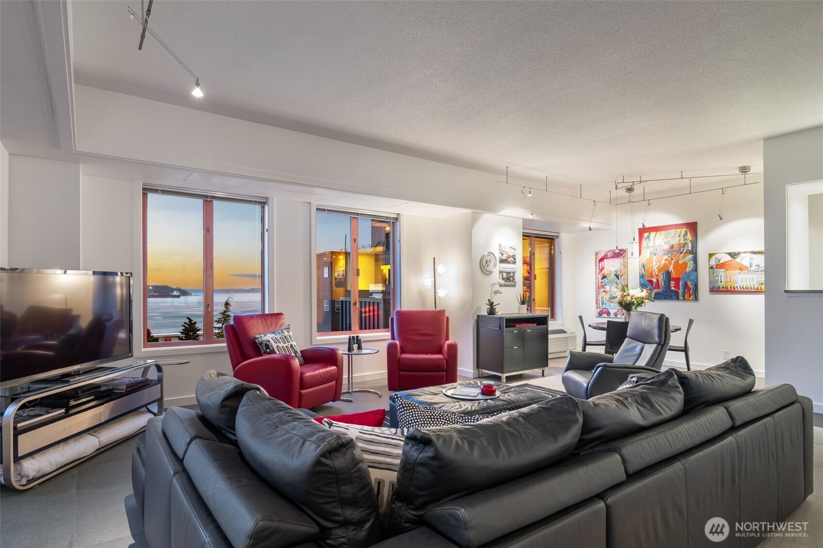 98 Union Street #206, Seattle, WA 98101