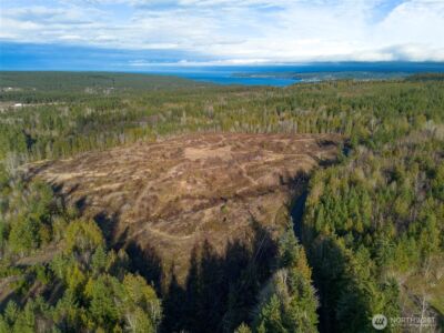 2495 Chicken Coop Road , Sequim, WA 98382