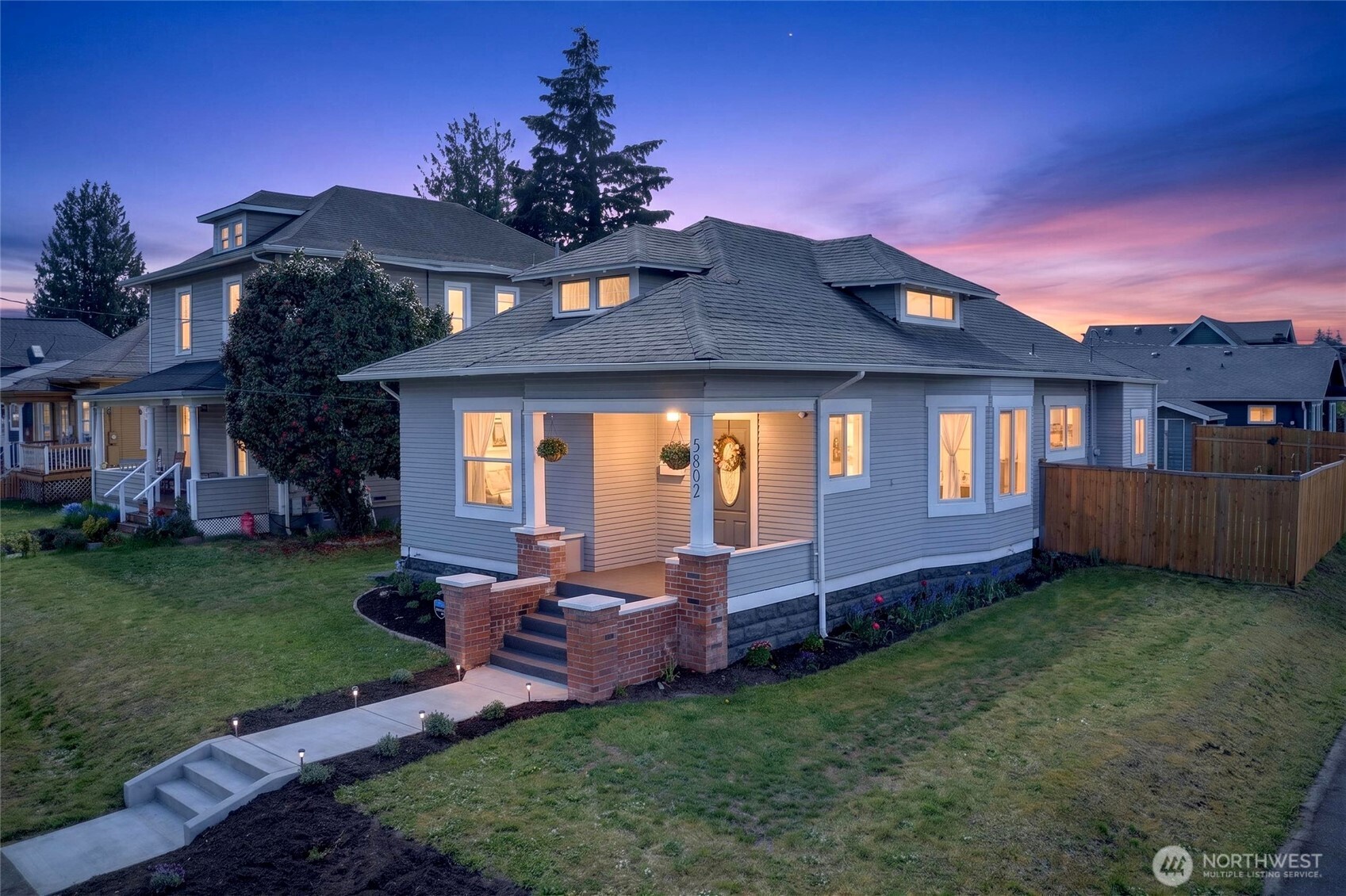 5802 S Warner Street , Tacoma, WA 98409