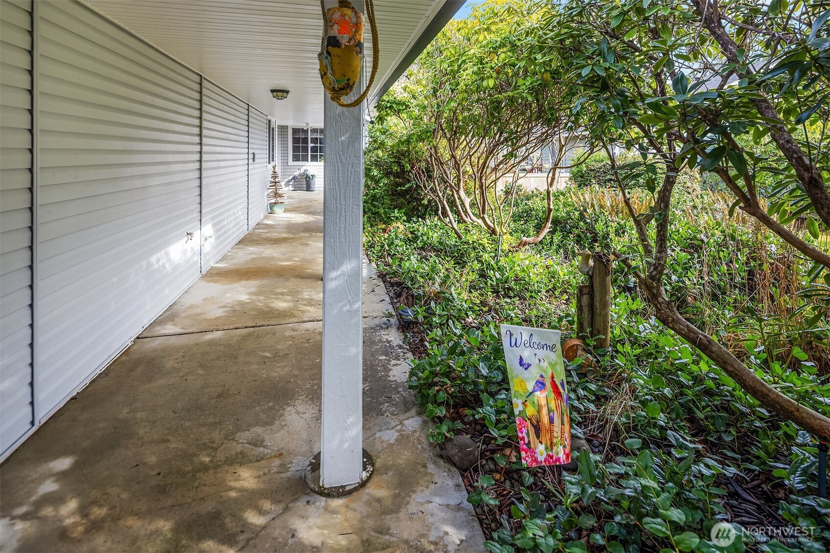 646 Island Cir SE , Ocean Shores, WA 98569