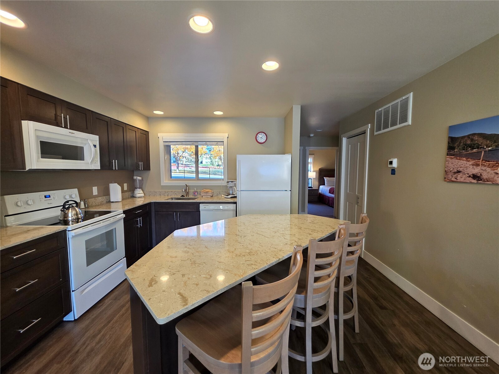 1 Lakeside 714-I , Manson, WA 98831