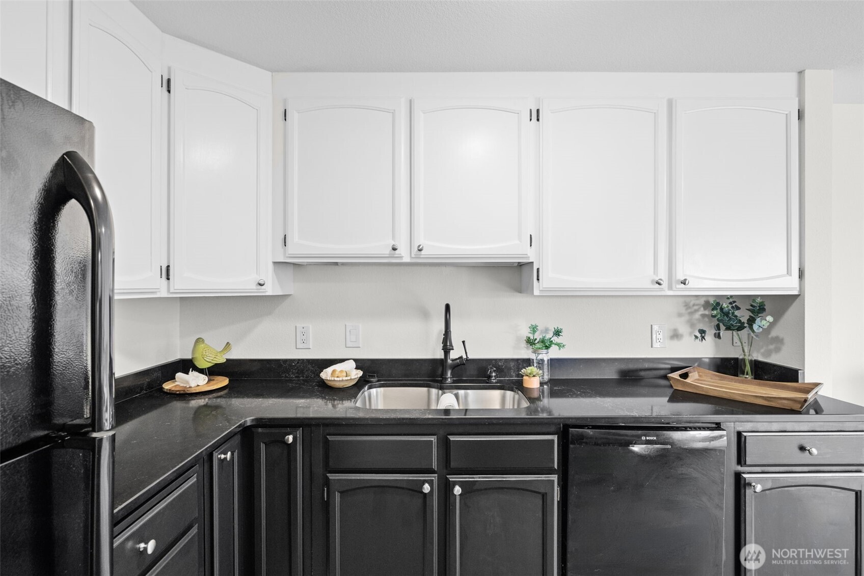 135 N 105th Street #103, Seattle, WA 98133