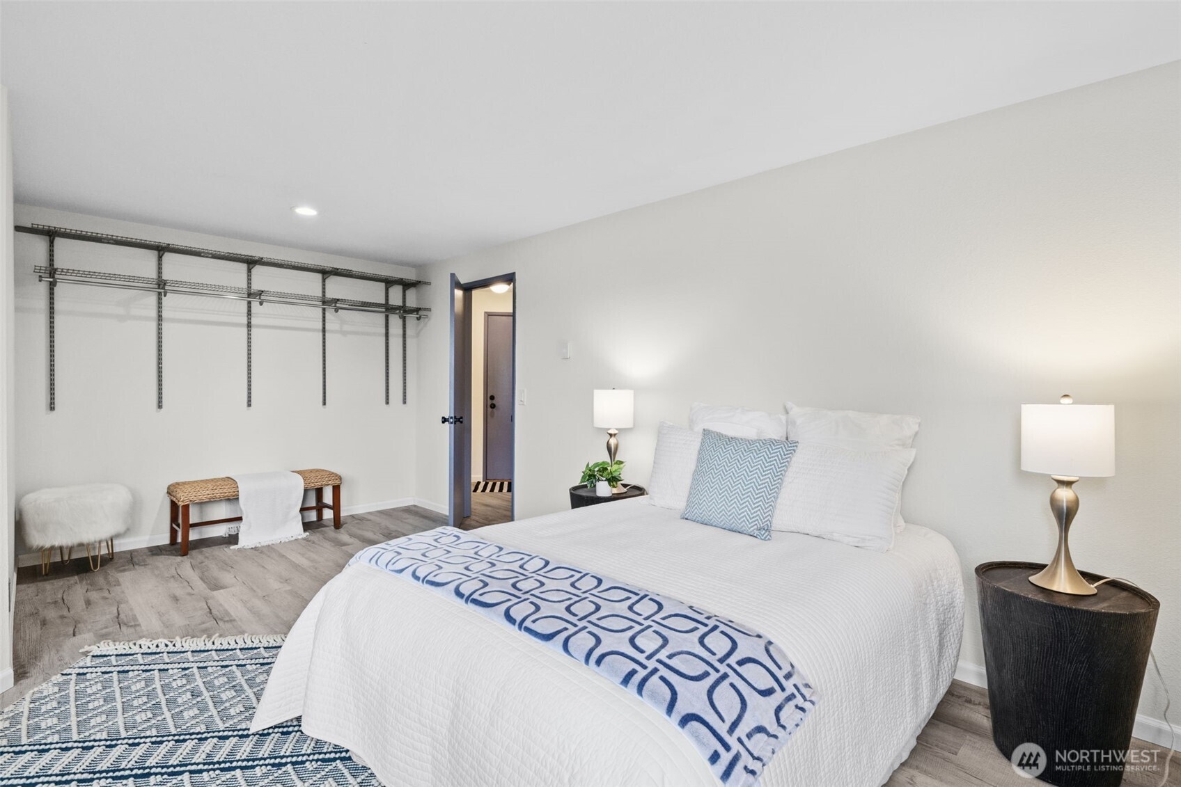 135 N 105th Street #103, Seattle, WA 98133