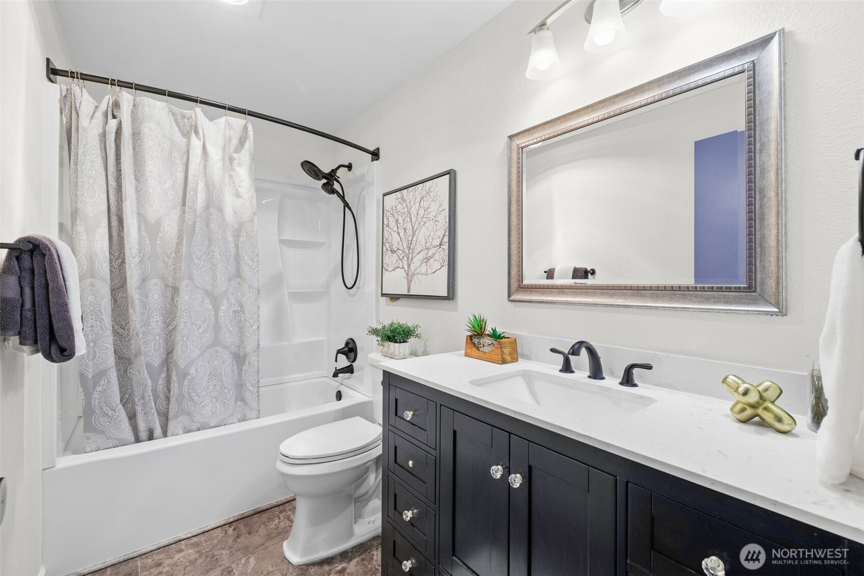 135 N 105th Street #103, Seattle, WA 98133