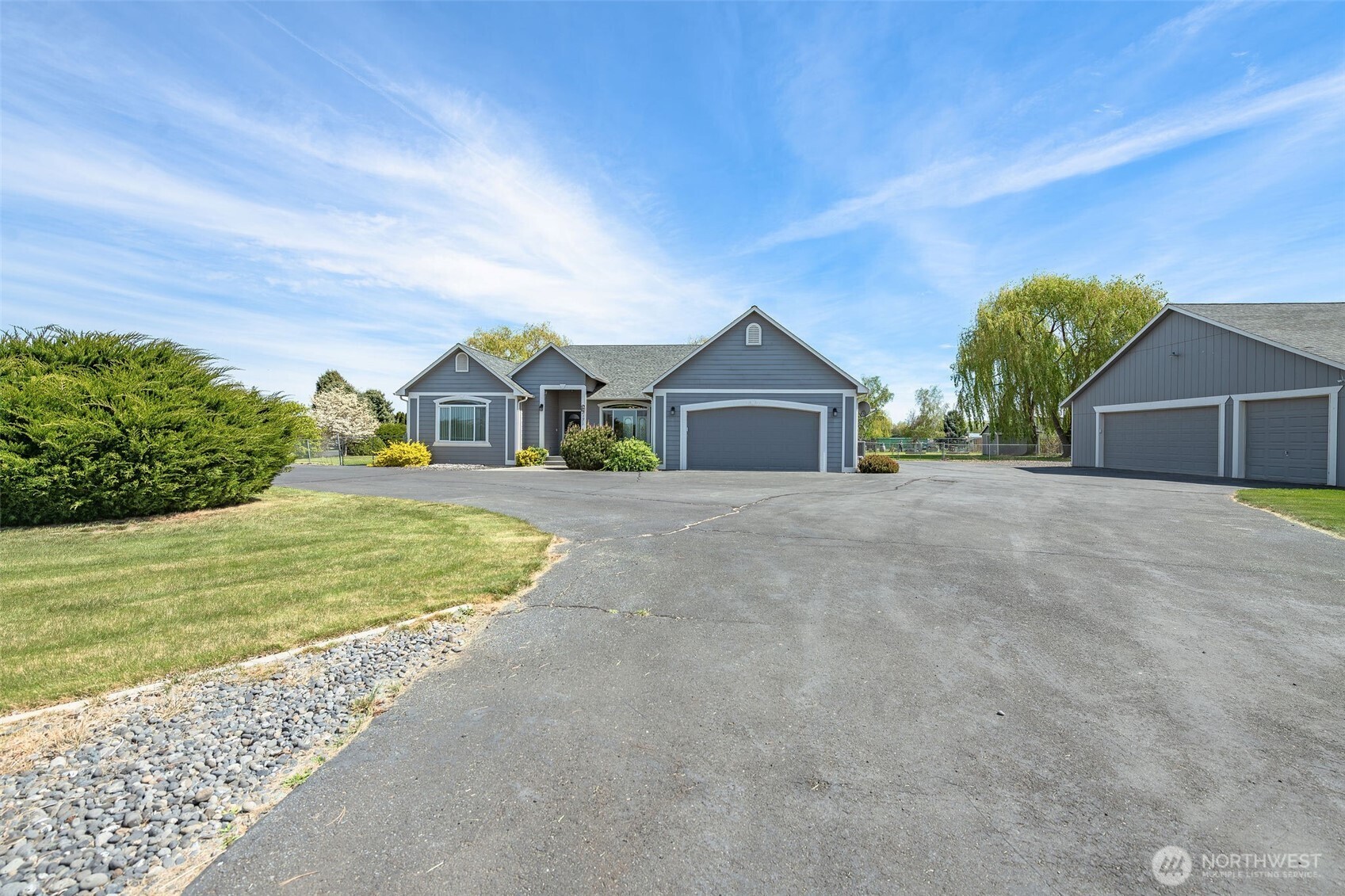 3171 NE Snow Goose , Moses Lake, WA 98837