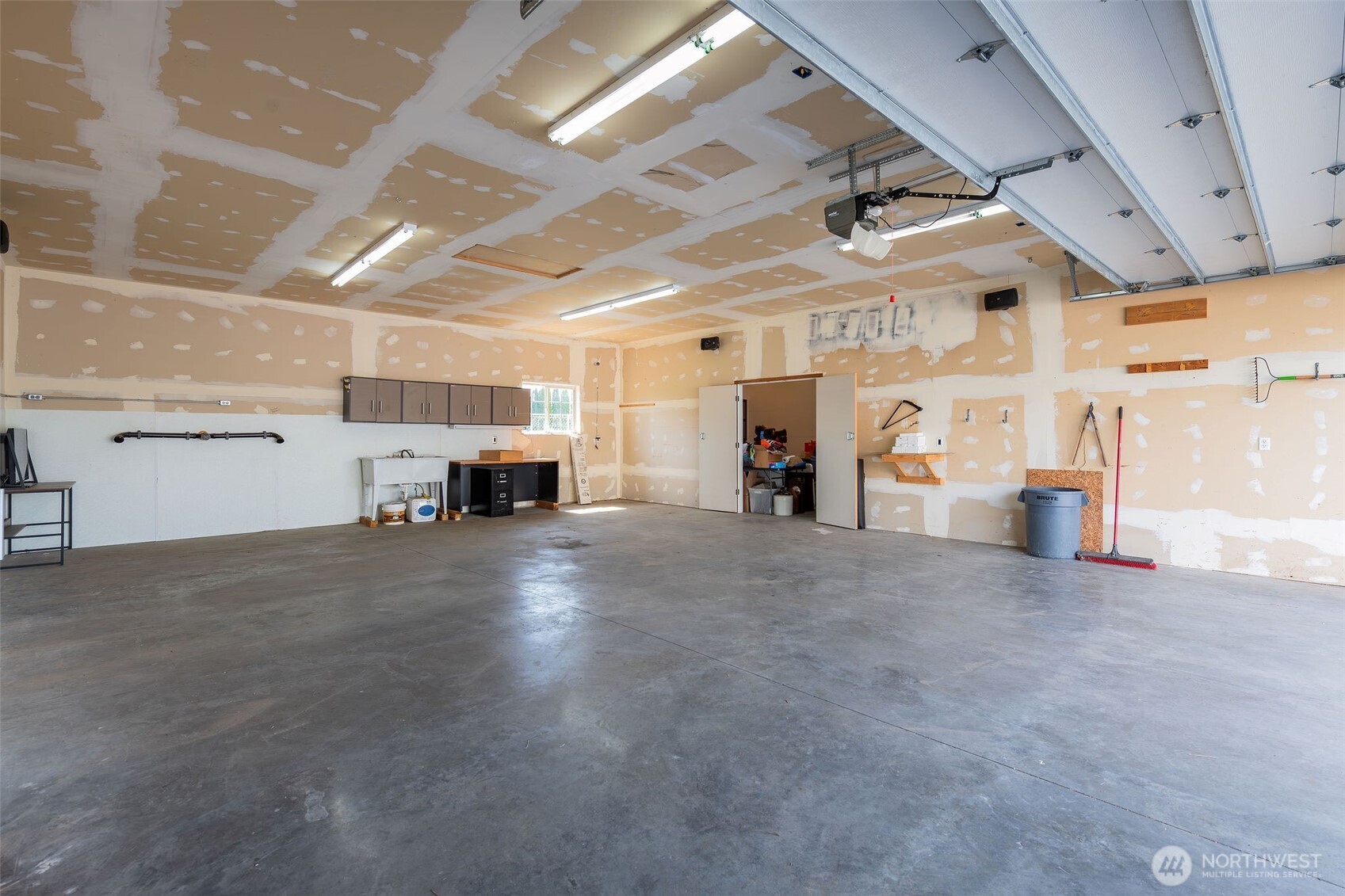 3171 NE Snow Goose , Moses Lake, WA 98837