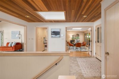 2047 Killarney Way , Bellevue, WA 98004 - Photo 10