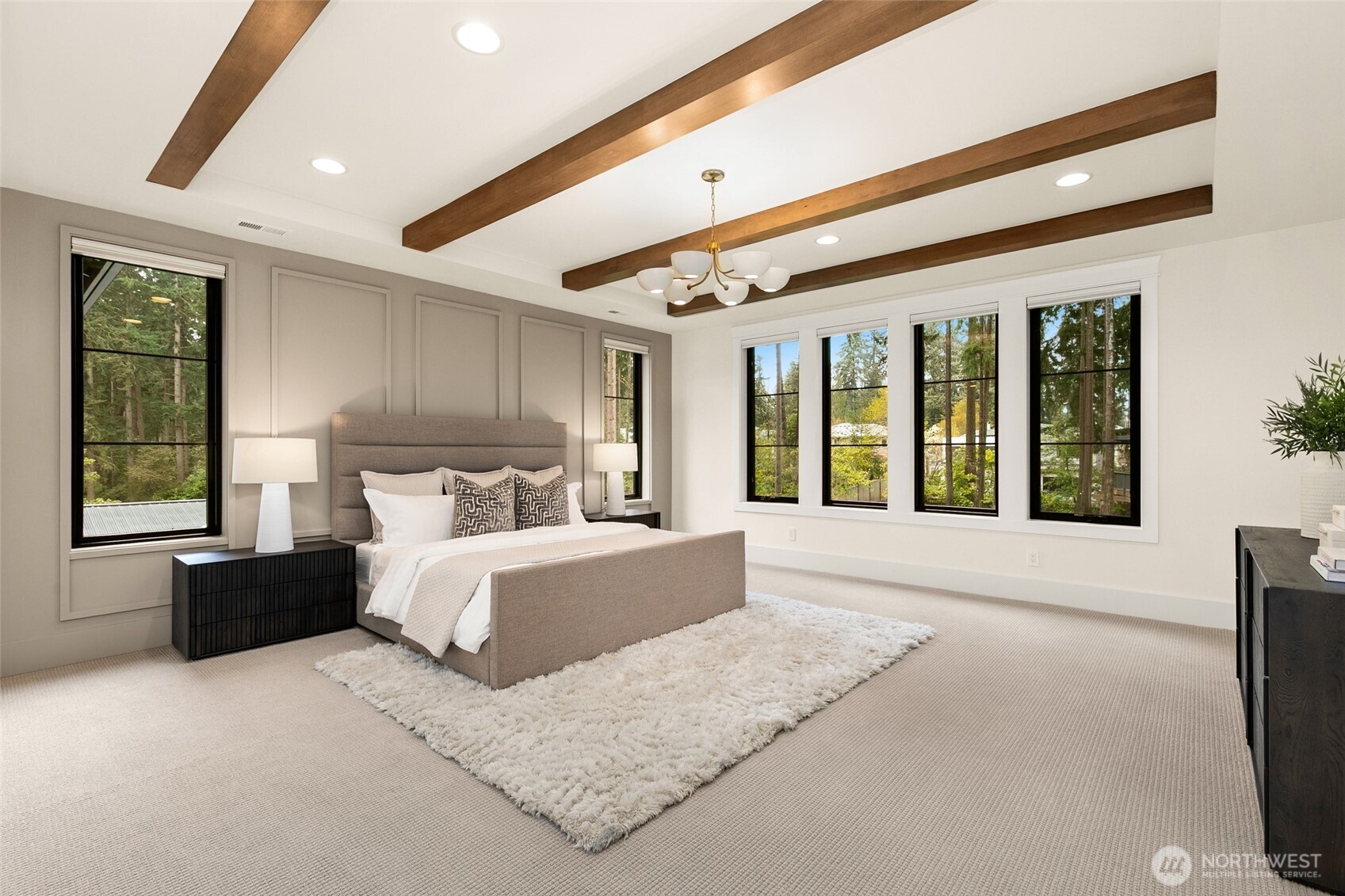 10630 SE 22nd Street , Bellevue, WA 98004