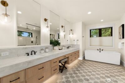 10630 SE 22nd Street , Bellevue, WA 98004 - Photo 21