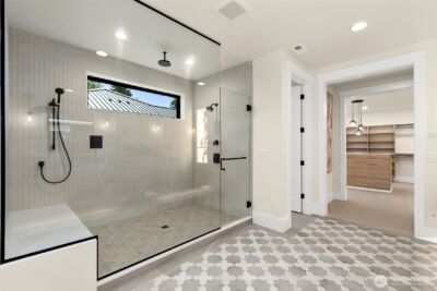 10630 SE 22nd Street , Bellevue, WA 98004 - Photo 22