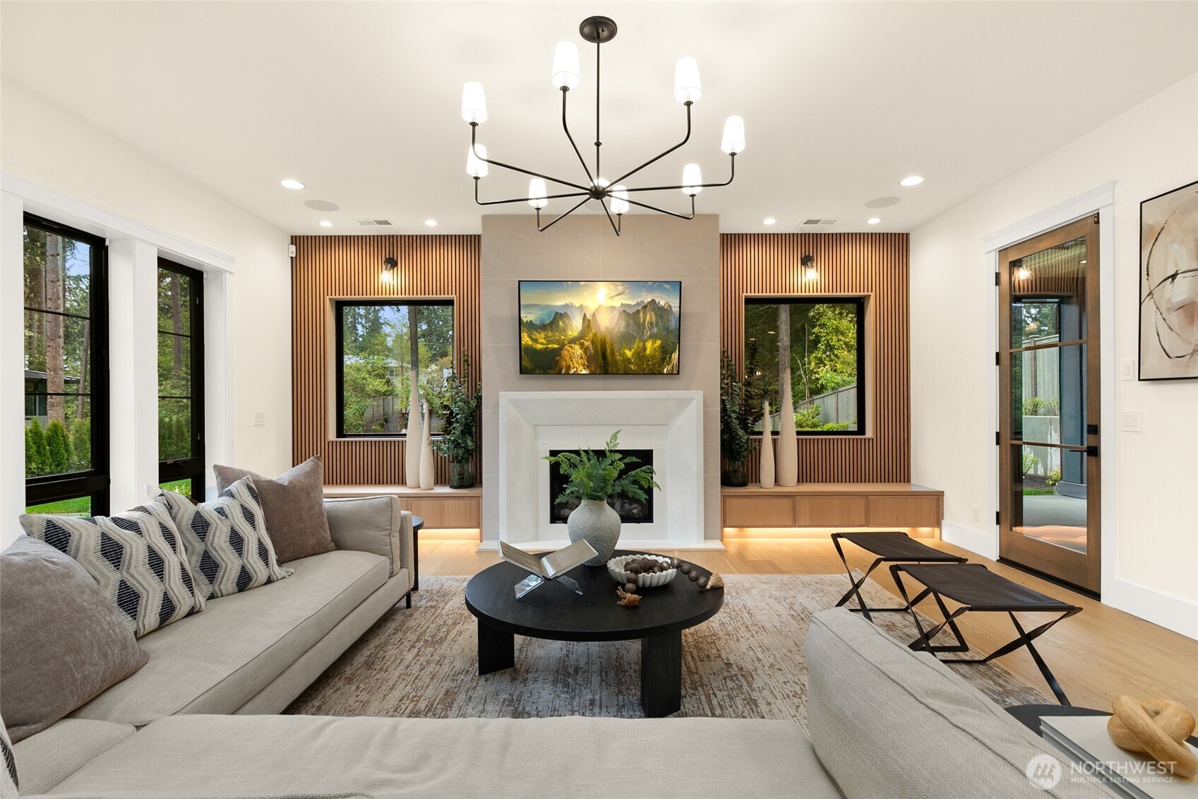 10630 SE 22nd Street , Bellevue, WA 98004