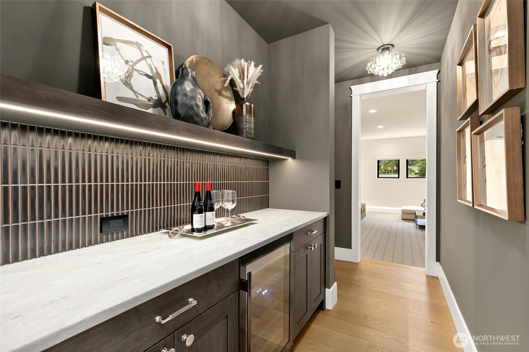 10630 SE 22nd Street , Bellevue, WA 98004