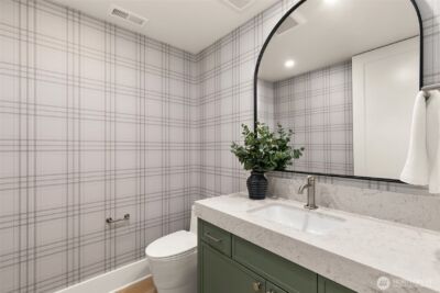 10630 SE 22nd Street , Bellevue, WA 98004 - Photo 10