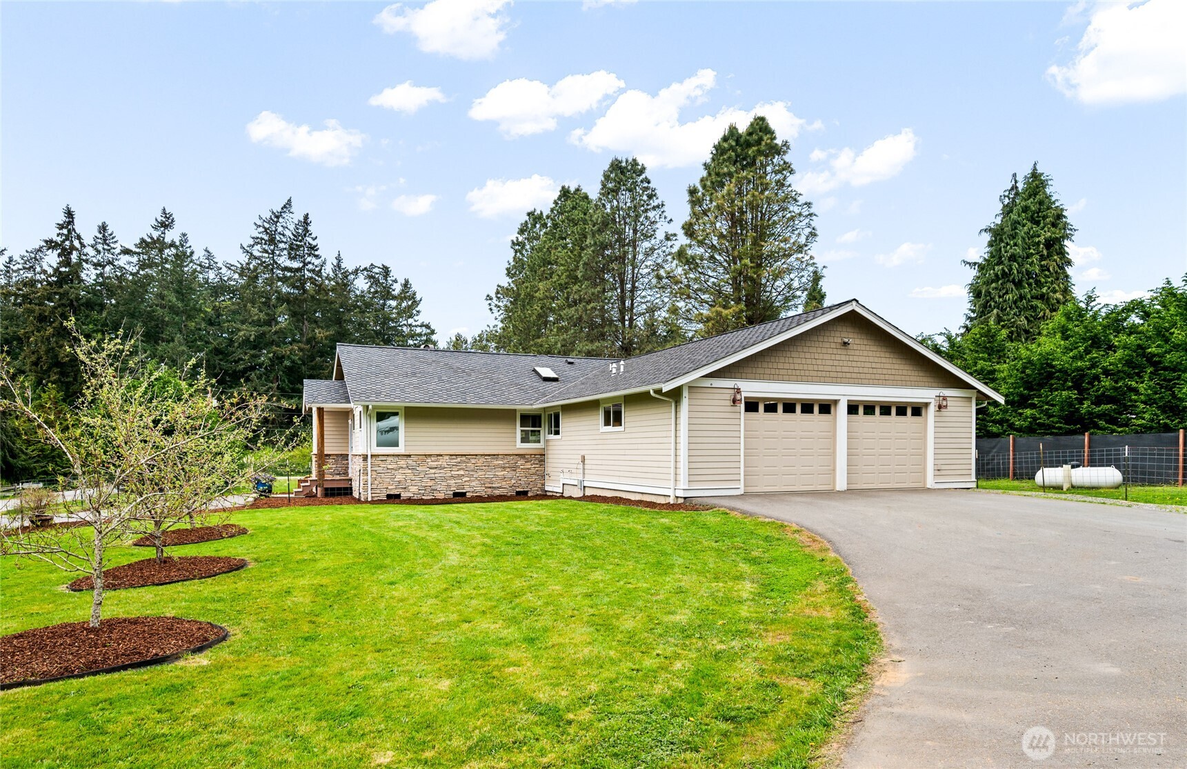 11179 Happy Valley Road , Anacortes, WA 98221