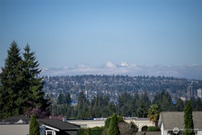 21826 RS Undisclosed , Clyde Hill, WA 98004 - Photo 24