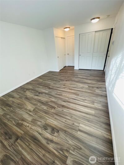 14006 SE 6th #10, Bellevue, WA 98007 - Photo 14