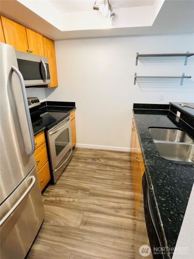 14006 SE 6th #10, Bellevue, WA 98007 - Photo 8