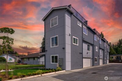 4716 72nd St NE Street NE #105, Marysville, WA 98270