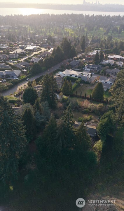 21826 RS Undisclosed , Clyde Hill, WA 98004