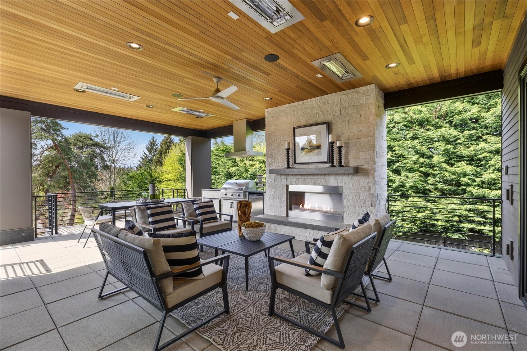 1421 88th Avenue NE, Clyde Hill, WA 98004
