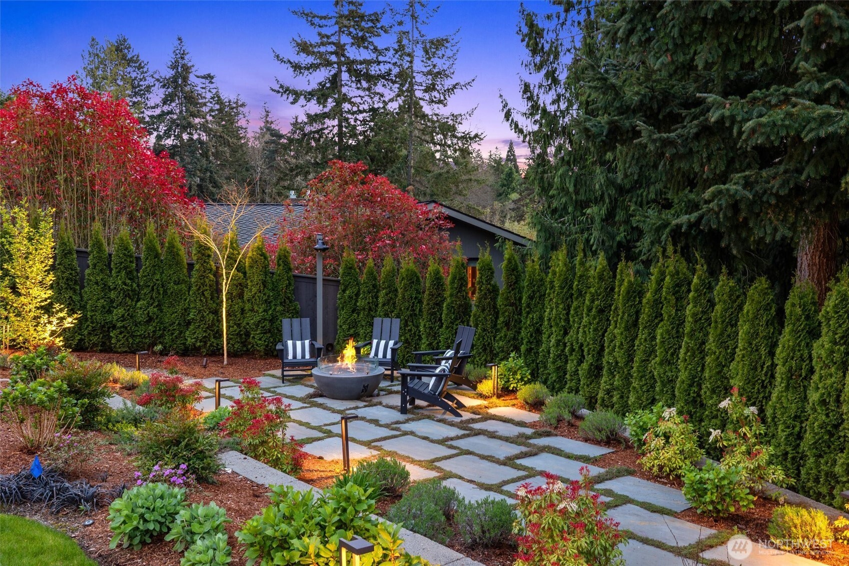 1421 88th Avenue NE, Clyde Hill, WA 98004