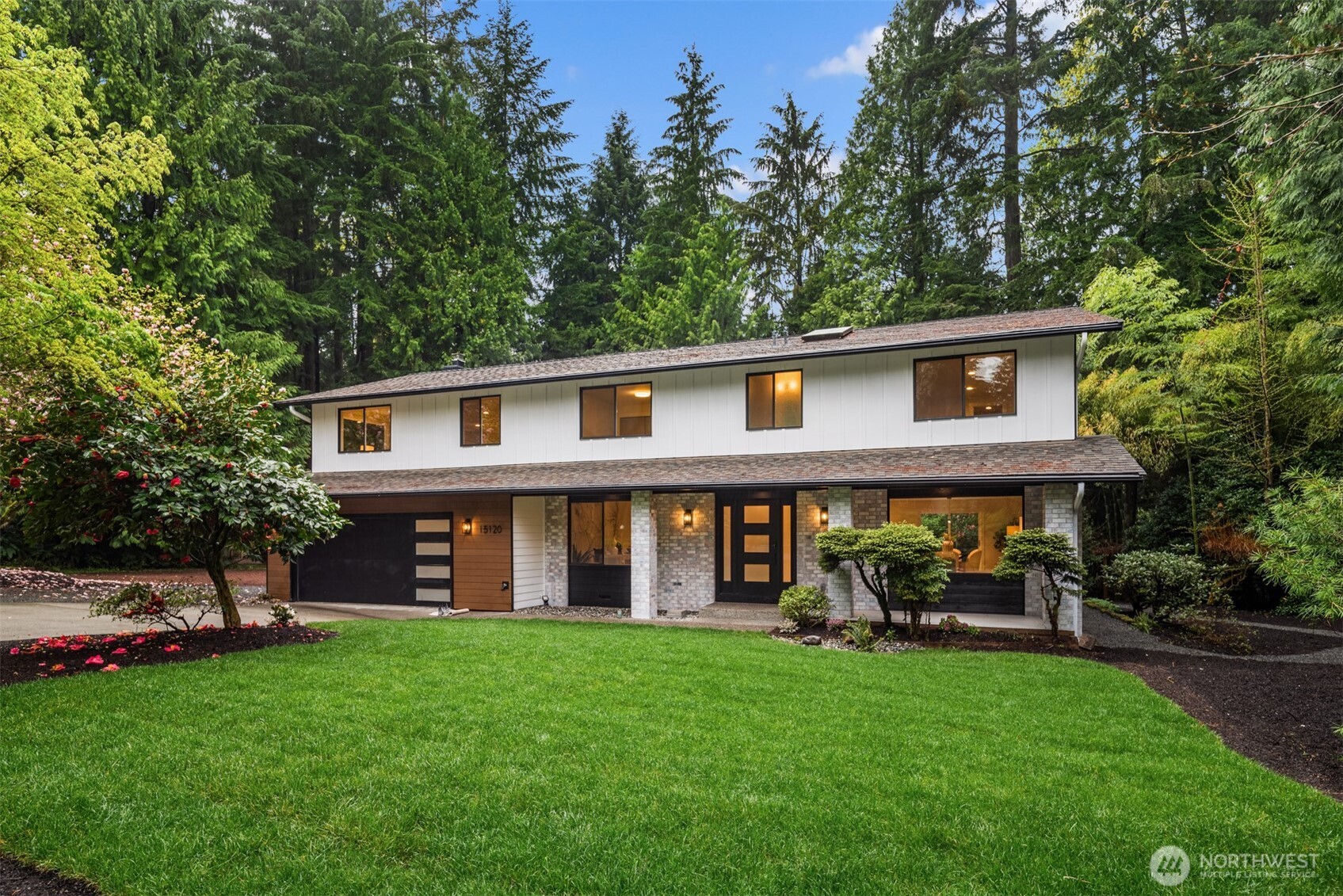 15120 NE 201st Street , Woodinville, WA 98072