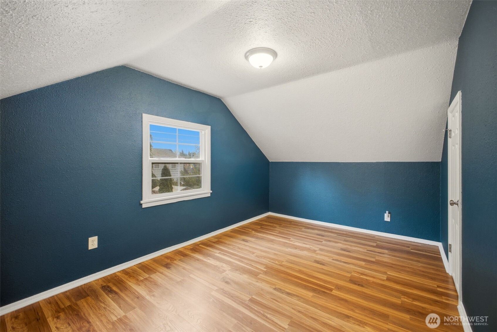 1008 S Puget Sound Avenue , Tacoma, WA 98405